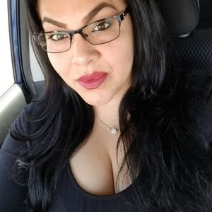 Meet your Posher, Hilda